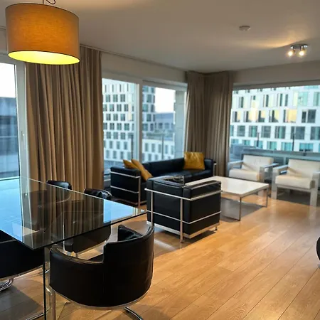 Apartment With Stunning View In City Center Brussel Buitenkant foto