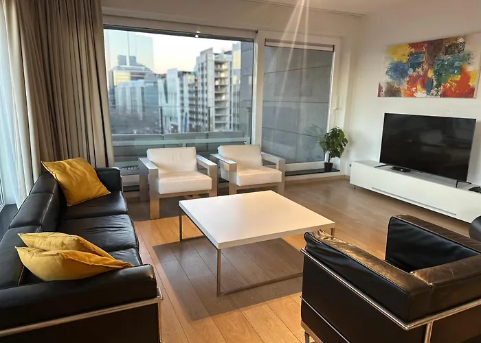Apartment With Stunning View In City Center