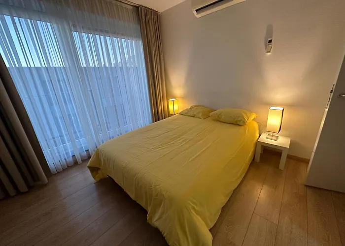 Apartment With Stunning View In City Center